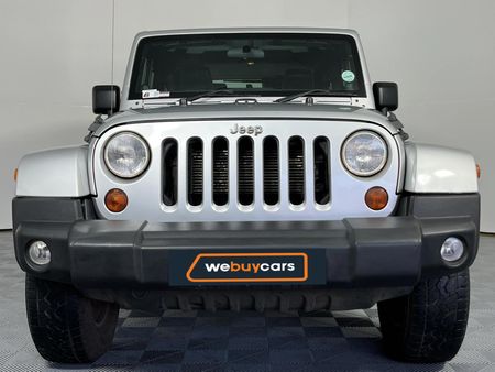 2012-Jeep-Wrangler-36-V6-Sahara-2-dr-Auto_14