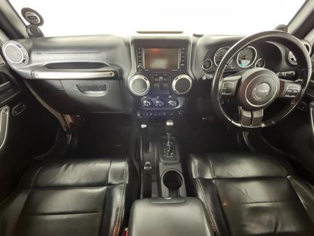 2012-Jeep-Wrangler-36-V6-Sahara-2-dr-Auto_1