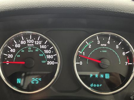 2012-Jeep-Wrangler-36-V6-Sahara-2-dr-Auto_2