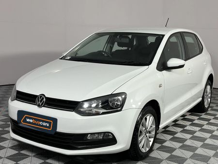 2024-Volkswagen-Polo-Vivo-16-Comfortline-Auto-5-dr_0