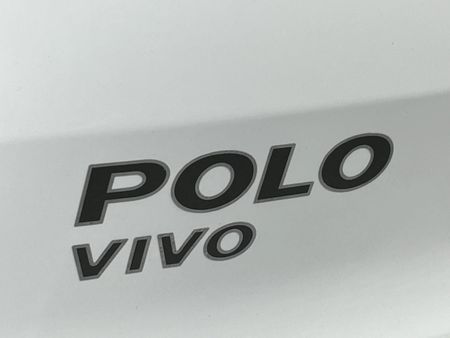 2024-Volkswagen-Polo-Vivo-16-Comfortline-Auto-5-dr_11