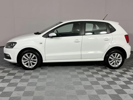 2024-Volkswagen-Polo-Vivo-16-Comfortline-Auto-5-dr_19