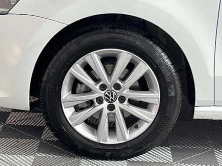 2024-Volkswagen-Polo-Vivo-16-Comfortline-Auto-5-dr_4