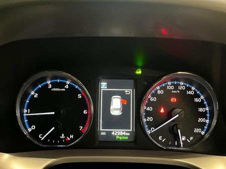 2018-Toyota-RAV4-22-D-VX-Auto_10