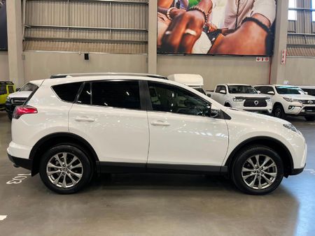 2018-Toyota-RAV4-22-D-VX-Auto_1