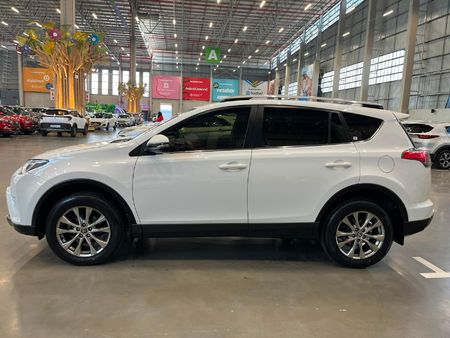 2018-Toyota-RAV4-22-D-VX-Auto_5