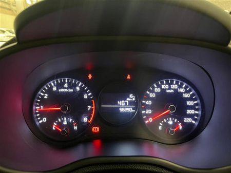 2018-Kia-Picanto-10-Start_10