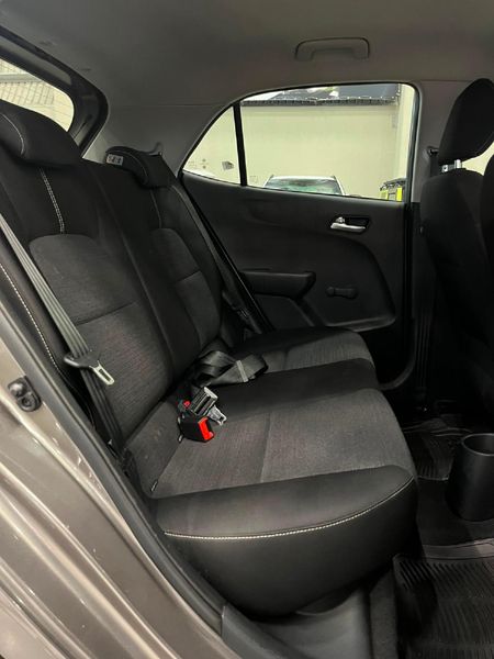2018-Kia-Picanto-10-Start_11