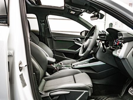 2026-Audi-A3-Sportback-35-TFSI-Black-Edition-Auto_12