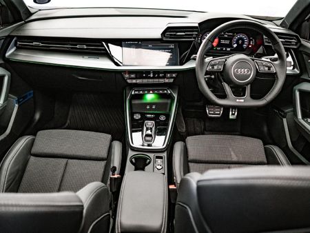 2026-Audi-A3-Sportback-35-TFSI-Black-Edition-Auto_13