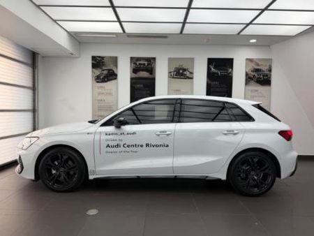 2026-Audi-A3-Sportback-35-TFSI-Black-Edition-Auto_3