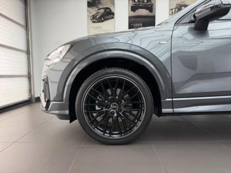 2026-Audi-Q2-35TFSI-Black-Edition_2