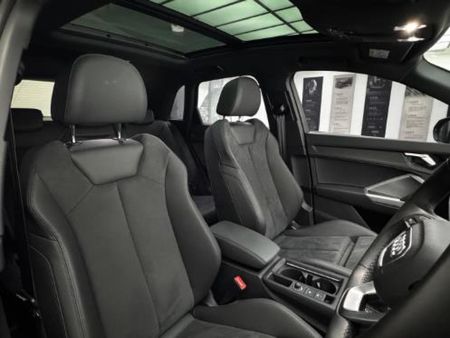 2026-Audi-Q3-Black-Edition-Auto-35-TFSI_6