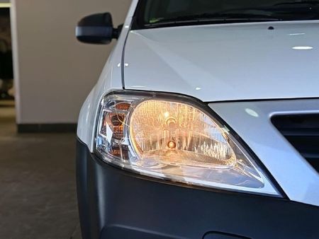 2024-Nissan-NP200-16-AC-Safety-Pack_11
