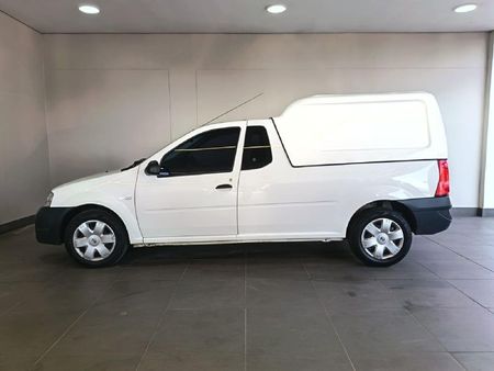 2024-Nissan-NP200-16-AC-Safety-Pack_3