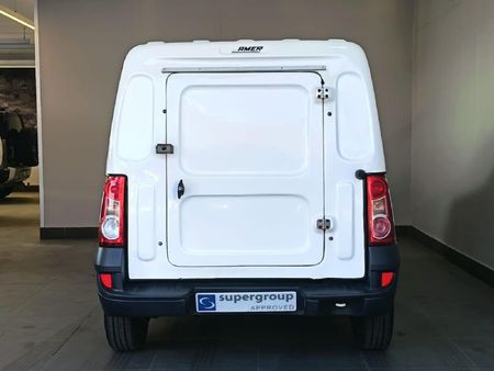 2024-Nissan-NP200-16-AC-Safety-Pack_5