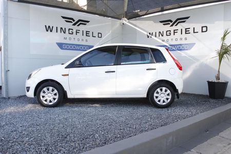 2012-Ford-Figo-14-TDCi-Ambiente_1