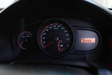 2012-Ford-Figo-14-TDCi-Ambiente_19