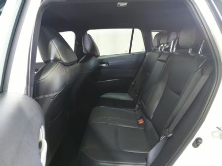2023-Toyota-Corolla-Cross-18-XR-Hybrid_13