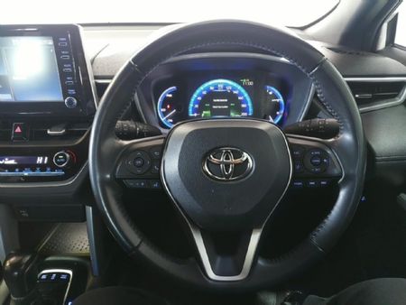 2023-Toyota-Corolla-Cross-18-XR-Hybrid_7