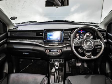 2026-Suzuki-XL6-15-GLX-Auto_14