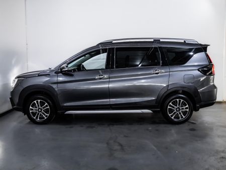 2026-Suzuki-XL6-15-GLX-Auto_5