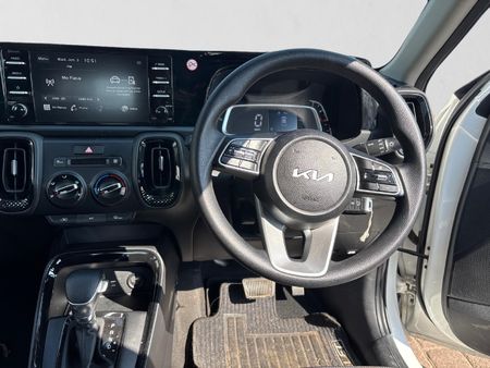 2024-Kia-Sonet-15-LX-CVT_13