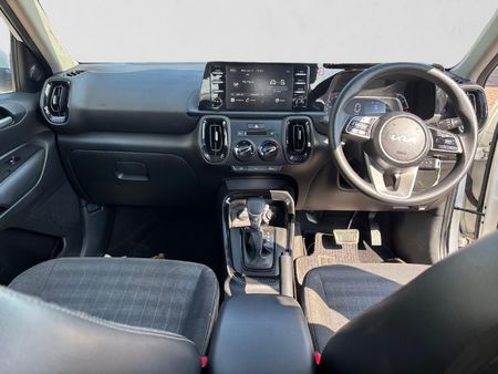 2024-Kia-Sonet-15-LX-CVT_17