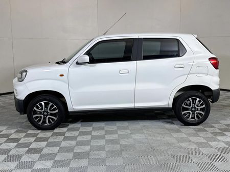 2025-Suzuki-S-Presso-10-GL_16