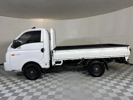 2024-Hyundai-H100-Bakkie-26D-Dropside_11