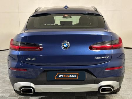 2022-BMW-X4-xDrive20d_18