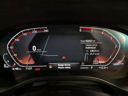 2022-BMW-X4-xDrive20d_2