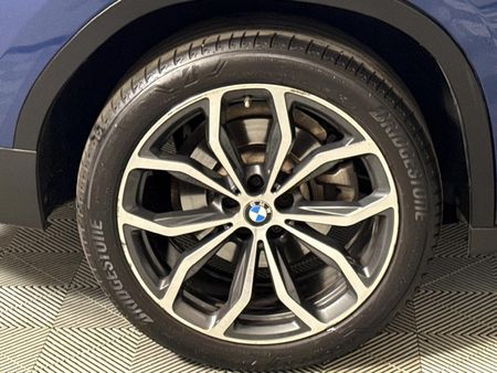 2022-BMW-X4-xDrive20d_7