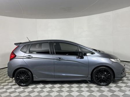 2018-Honda-Jazz-15-Sport-Auto_15