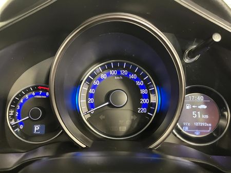 2018-Honda-Jazz-15-Sport-Auto_2