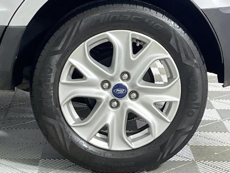 2017-Ford-EcoSport-10-EcoBoost-Trend_6