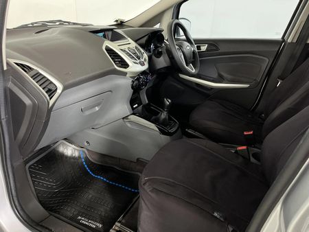 2017-Ford-EcoSport-10-EcoBoost-Trend_8