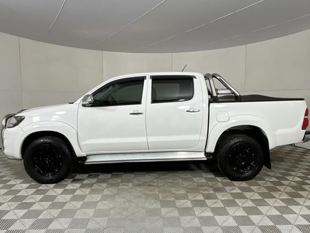 2013-Toyota-Hilux-25-D-4D-Raider-Raised-Body-Double-Cab_20