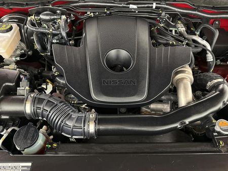 2024-Nissan-Navara-25-DDTi-LE-Plus-Auto-Double-Cab_13
