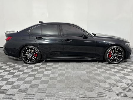 2022-BMW-3-Series-320d-M-Sport-Auto_18
