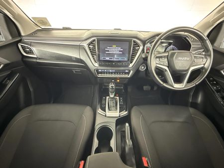 2024-Isuzu-D-Max-30-DDI-HR-ISE-NR-Auto-Double-Cab_1