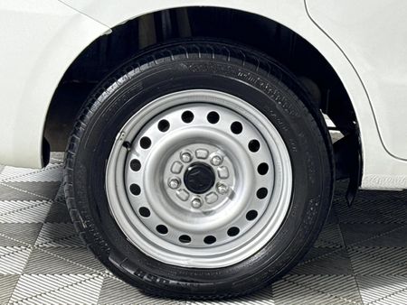 2023-Suzuki-Ertiga-15-GA_7