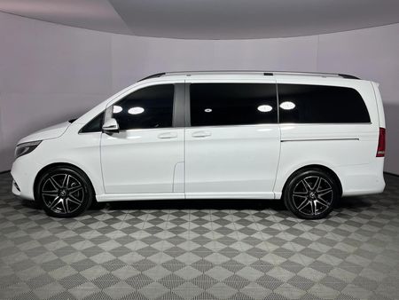 2021-Mercedes-Benz-V-Class-V-250d-Avantgarde-Auto_19
