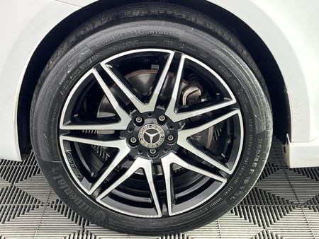 2021-Mercedes-Benz-V-Class-V-250d-Avantgarde-Auto_4