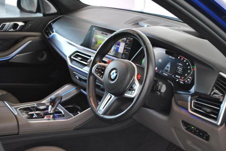 2022-BMW-X5-M-Competition_7