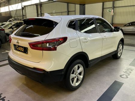 2019-Nissan-Qashqai-12T-Visia_8
