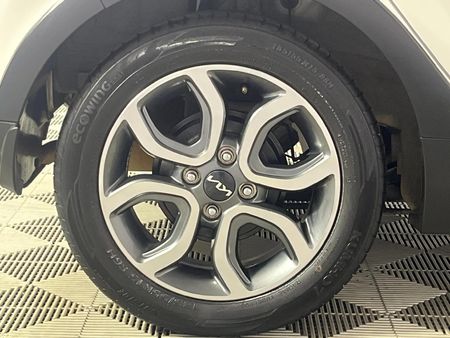 2022-Kia-Picanto-12-X-Line_7