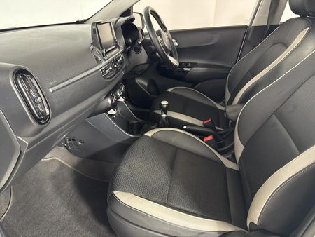 2022-Kia-Picanto-12-X-Line_8