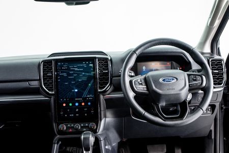 2023-Ford-Everest-20D-Bi-Turbo-Sport-4x4-Auto_9
