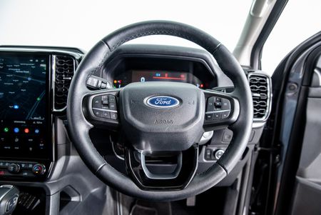 2023-Ford-Everest-20D-Bi-Turbo-Sport-4x4-Auto_11